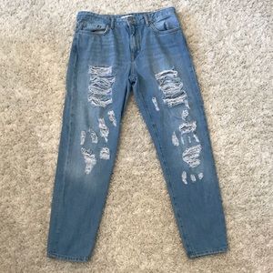 Ripped Jeans (loose fitting)